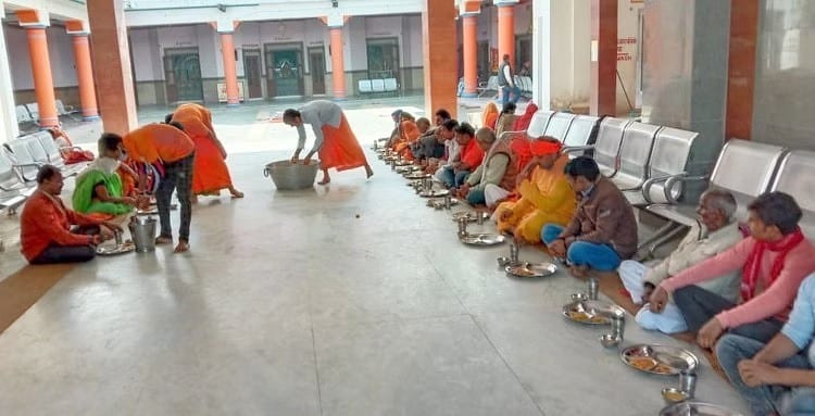 Mumbai To Ayodhya Tour Packages 